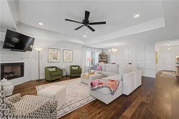 3226 Summer View Ave, Springdale, AR 72764