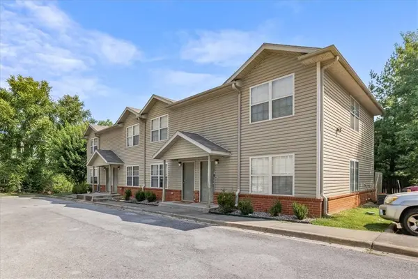 1446 W Netherland Way #1-4, Fayetteville, AR 72701