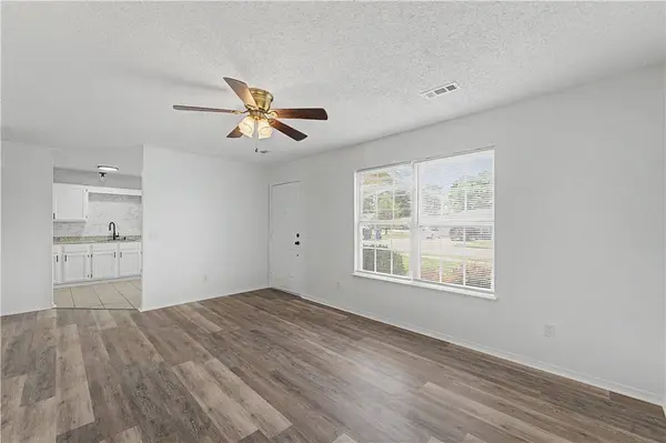 3400 SW Landau Ct, Bentonville, AR 72712