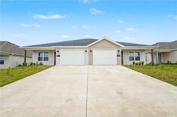 6609 & 6611 NW Altus St, Bentonville, AR 72713
