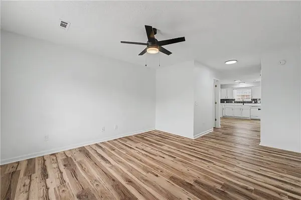 3306 SW Landau Ct, Bentonville, AR 72712