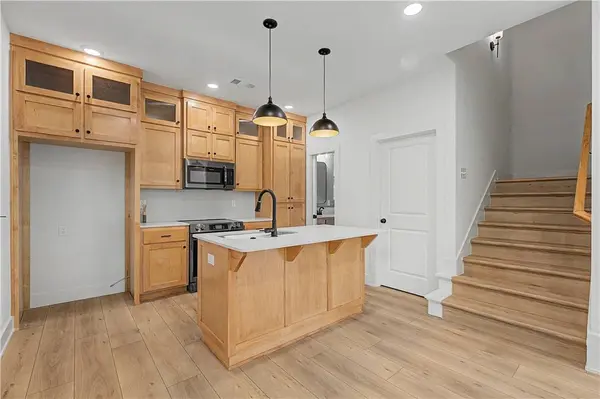 576 S Willow Ave #1-2, Fayetteville, AR 72701
