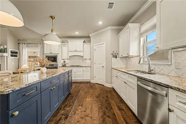 4202 SW Acres Ave, Bentonville, AR 72713