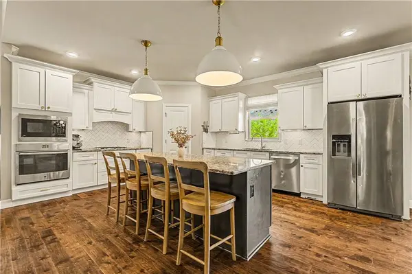 4202 SW Acres Ave, Bentonville, AR 72713
