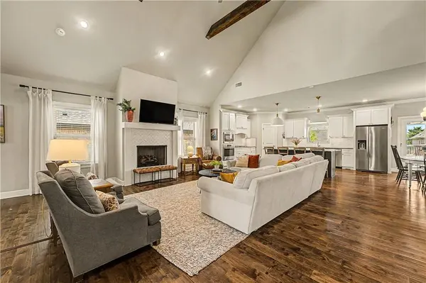 4202 SW Acres Ave, Bentonville, AR 72713
