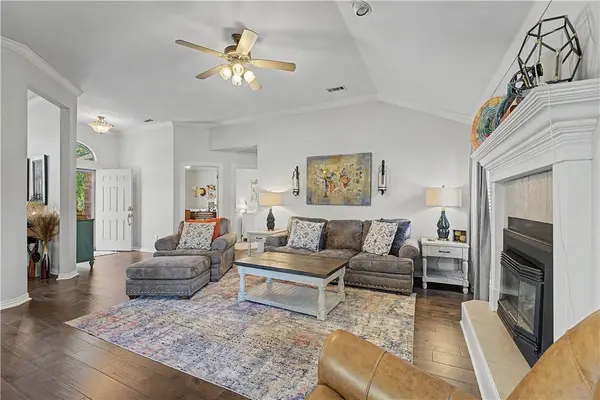 1580 London Ter, Springdale, AR 72764