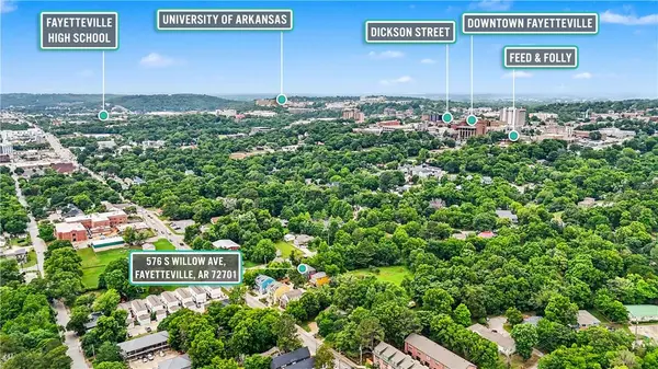 576 S Willow Ave #1, Fayetteville, AR 72701