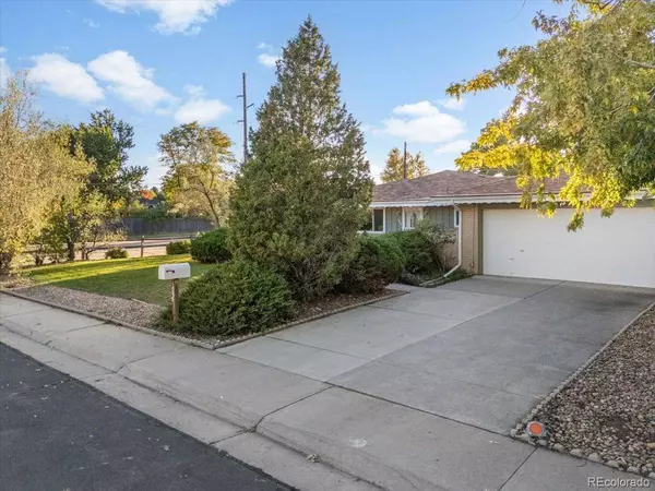 1099 S Garland WAY, Lakewood, CO 80226