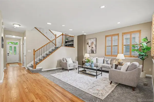 1372 S Duquesne CT, Aurora, CO 80018