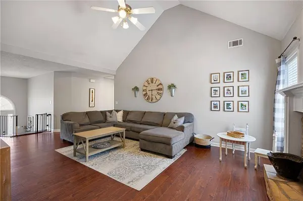 227 Dunleith DR, Dallas, GA 30132