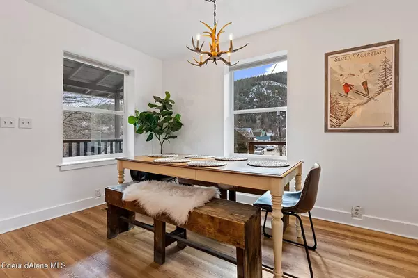 Kellogg Idaho Dining Room