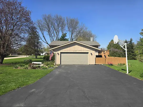 6174 Carlsburg Lane, Rockford, IL 61109