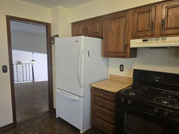 6174 Carlsburg Lane, Rockford, IL 61109