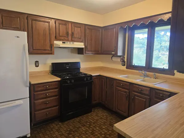 6174 Carlsburg Lane, Rockford, IL 61109