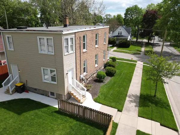 2304 17th Avenue, Rockford, IL 61104
