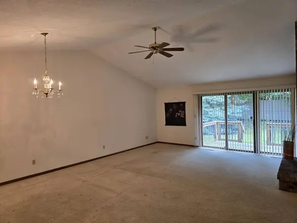 2264 Churchview Drive, Rockford, IL 61107