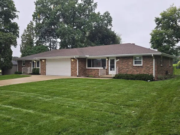 3926 Elva LN