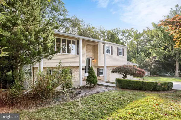 419 MOUNTAIN ST, Summerdale, PA 17093