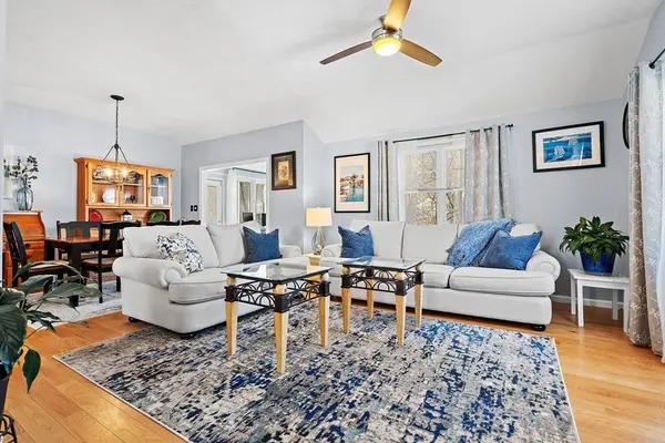 58 Brookbend Way E #58, East Bridgewater, MA 02333