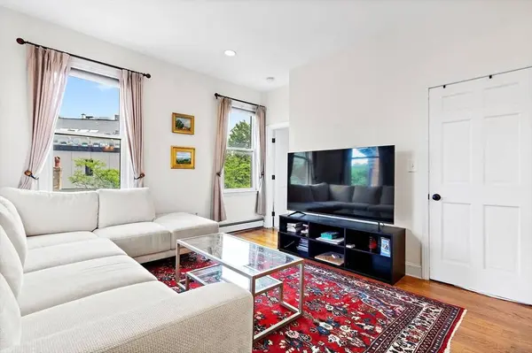 12 Washington St #3, Boston, MA 02129