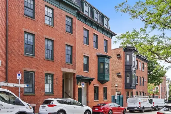 12 Washington St #3, Boston, MA 02129