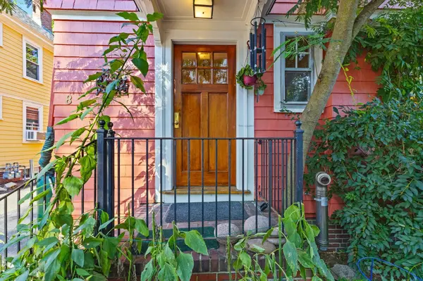 8 Wright St #2, Cambridge, MA 02138