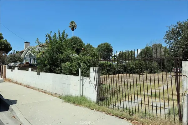 949 W GRAND AVE, Pomona, CA 91766