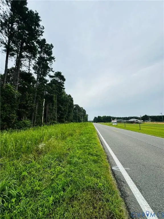 1611 Howerton RD, Dunnsville, VA 22454