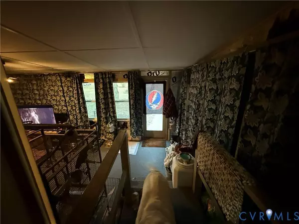 826 Carlton RD, Wake, VA 23176