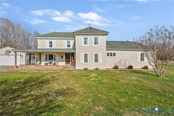 562 Bobcat LN, Little Plymouth, VA 23091