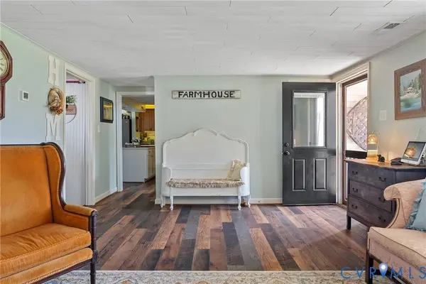 562 Bobcat LN, Little Plymouth, VA 23091