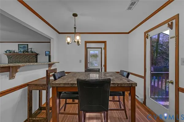 9925 Friendship RD, North, VA 23128