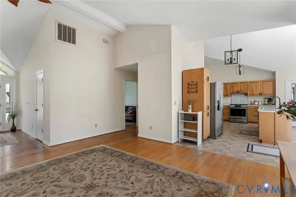 323 Burnt Mill LN, Mattaponi, VA 23110