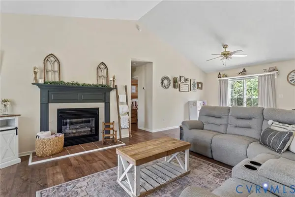 64 Edwards CT, Dutton, VA 23050