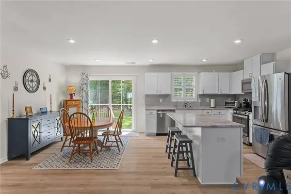 297 Highgate DR, Middlesex, VA 23071