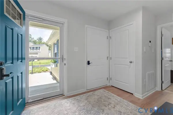 297 Highgate DR, Middlesex, VA 23071
