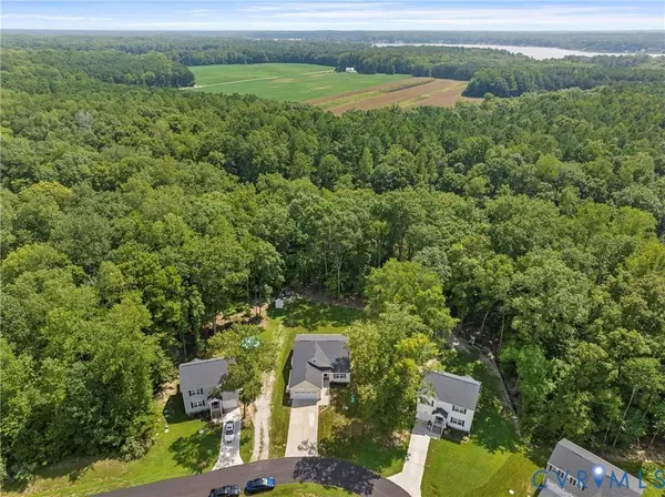 297 Highgate DR, Middlesex, VA 23071