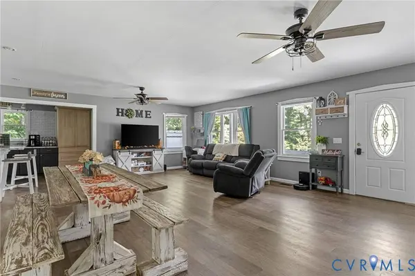 80 Mill Ridge RD, Hartfield, VA 23071