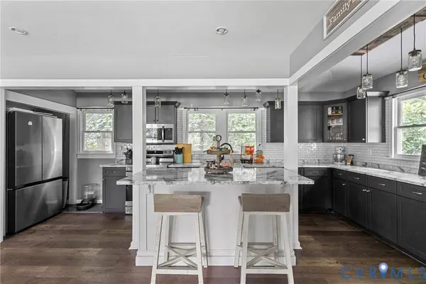 80 Mill Ridge RD, Hartfield, VA 23071