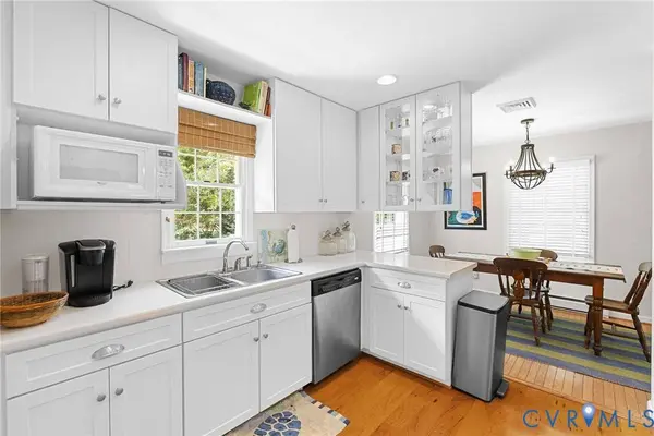 441 Knapp ST, Urbanna, VA 23175