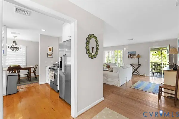 441 Knapp ST, Urbanna, VA 23175