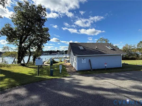 #30 Molly's Way, Urbanna, VA 23175