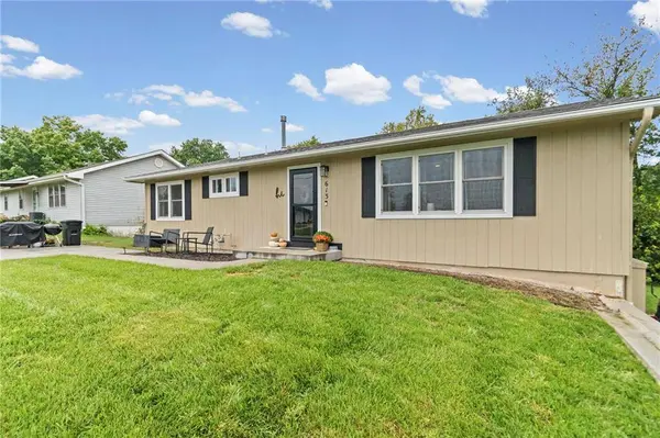 613 E Ford ST, Cameron, MO 64429