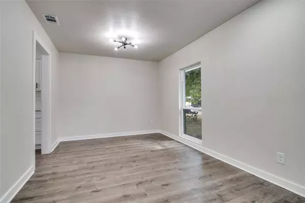 11335 Drummond Circle, Dallas, TX 75228