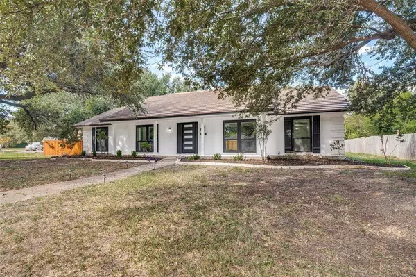 11335 Drummond Circle, Dallas, TX 75228