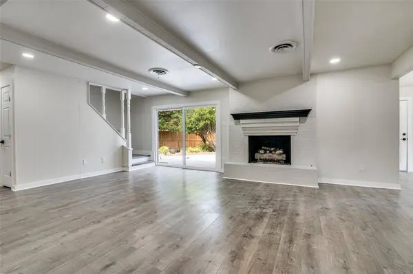 11335 Drummond Circle, Dallas, TX 75228