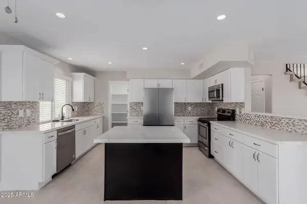 844 E GERONIMO Court, Chandler, AZ 85225