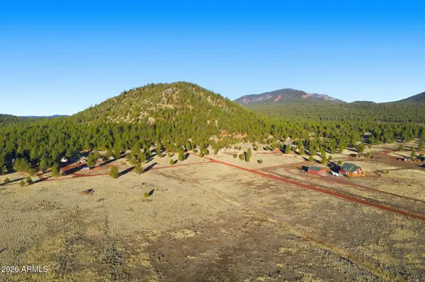 3 N Spring Valley Road #-, Parks, AZ 86018