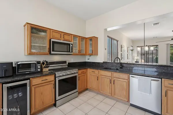2175 W OLIVE Way, Chandler, AZ 85248
