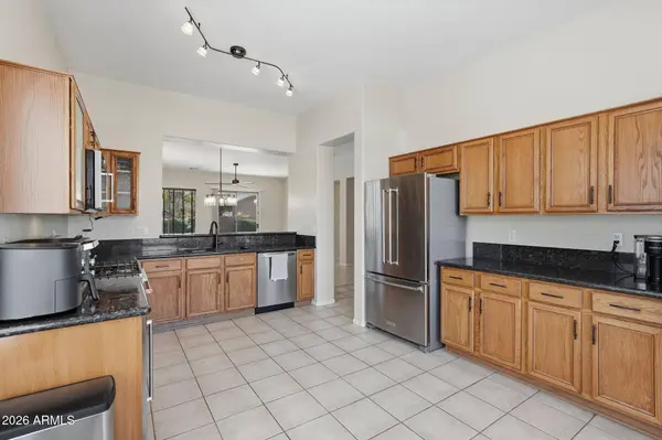 2175 W OLIVE Way, Chandler, AZ 85248